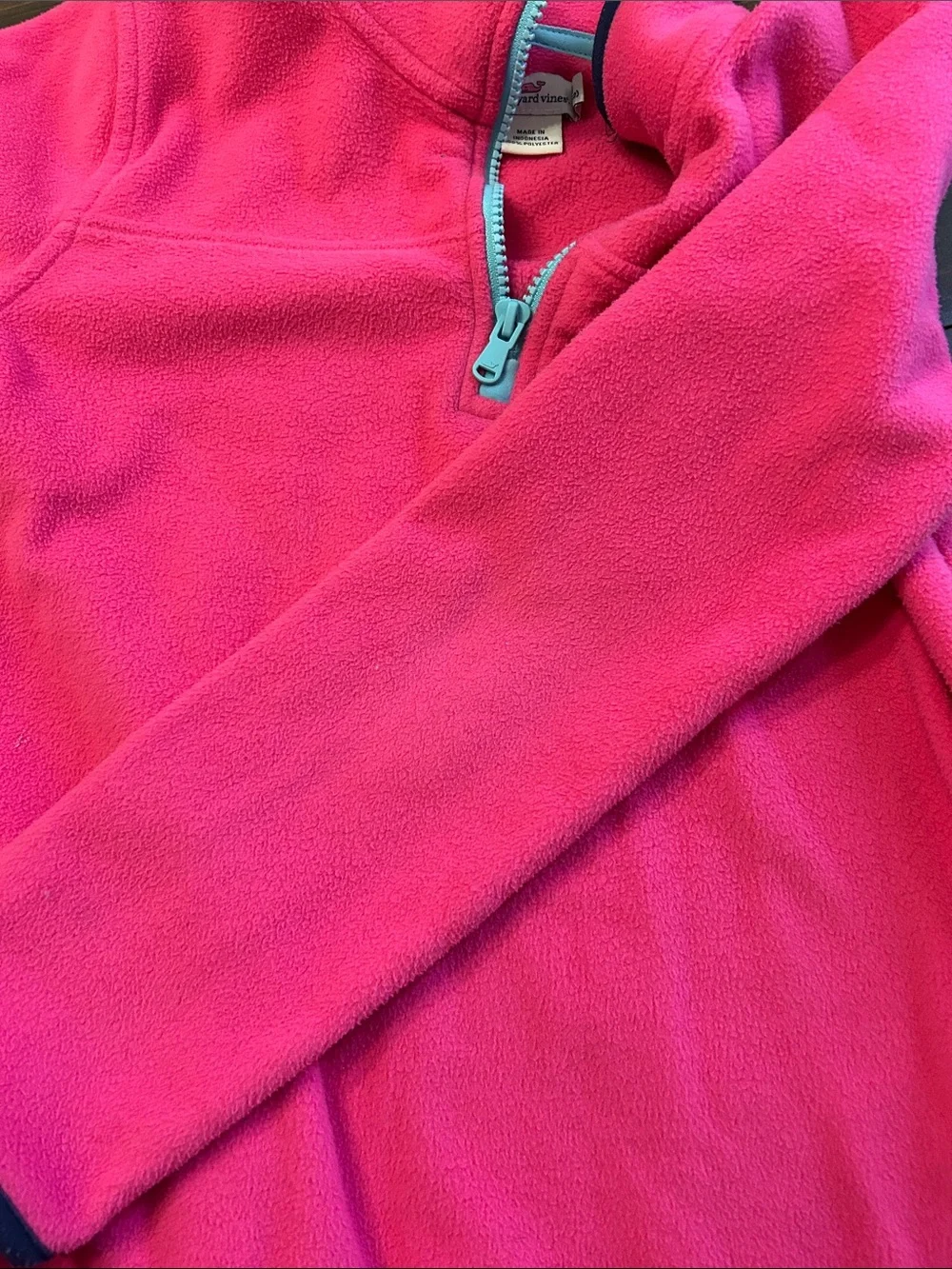 Vineyard Vines bright hot